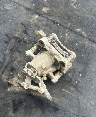 Skoda Octavia Mk2 (1Z) Rear brake caliper