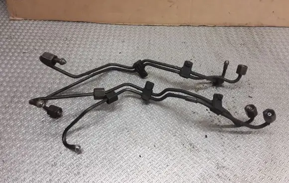 Ford Transit Fuel injector supply line/pipe 
