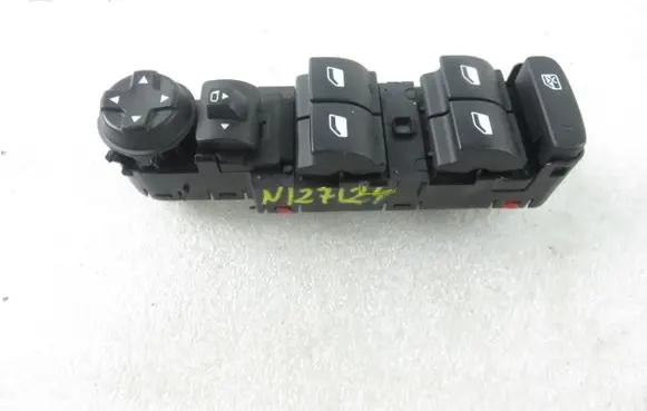 Peugeot 5008 Electric window control switch 98248411ZD