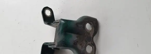 Toyota Yaris Front door lower hinge 