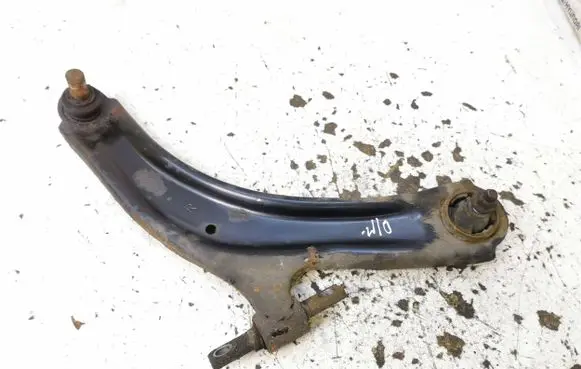 Nissan Qashqai Front lower control arm/wishbone