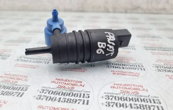 Volkswagen PASSAT B6 Windscreen/windshield washer pump 20220427