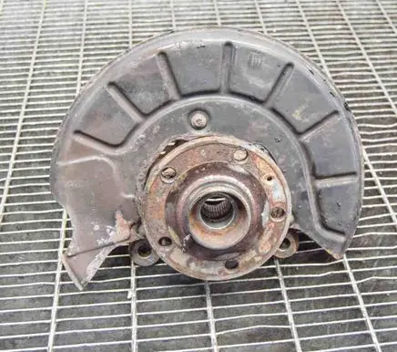 Audi Q3 8U Front wheel hub 1K0615312F