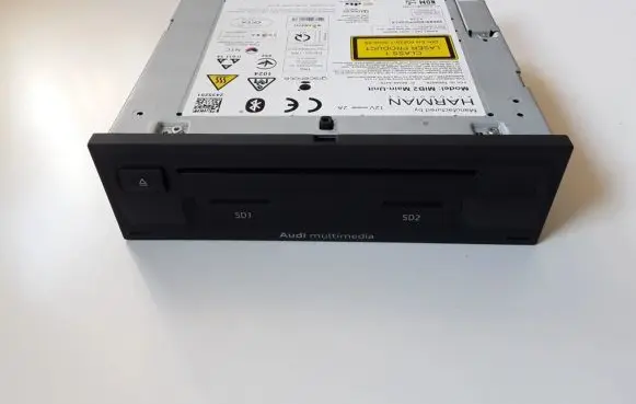Audi TT TTS RS Mk3 8S Radio/CD/DVD/GPS head unit 8S0035020G