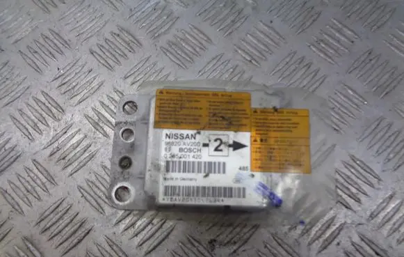 Nissan Primera Airbag control unit/module 98820-AV200