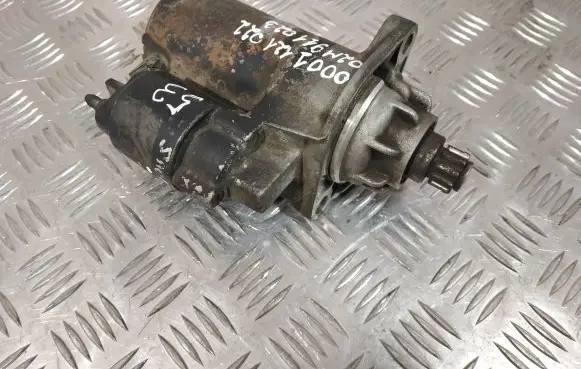 Volkswagen Golf IV Starter motor 02M911023 0001121022
