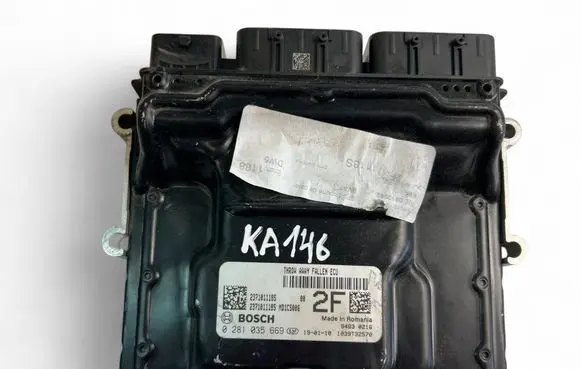 Nissan Qashqai Engine control unit/module ECU 237101118S 0281035669