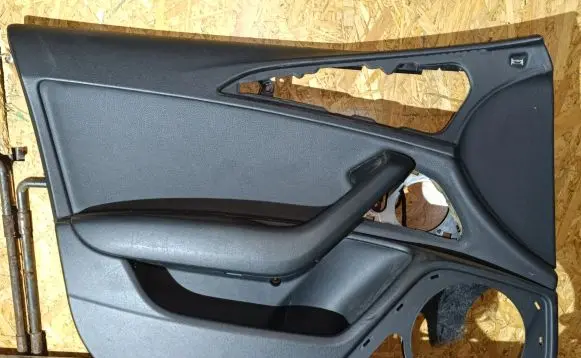 Audi A6 S6 C7 4G Front door card panel trim