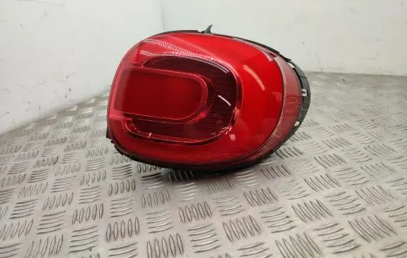 Fiat 500L Rear/tail lights 735671212 03476800