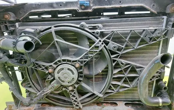 Fiat Bravo Radiator set 