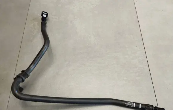 Volkswagen Amarok II Fuel line pipe MB3G5J271RB