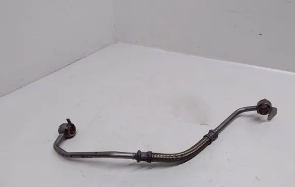 Opel Grandland X Turbo turbocharger oiling pipe/hose 9832803480