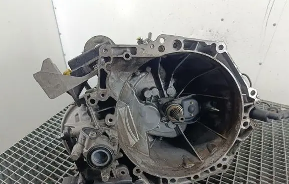 Peugeot 308 Manual 5 speed gearbox 20DP42
