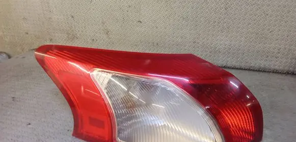 Mitsubishi Lancer VIII Rear/tail lights 22087977