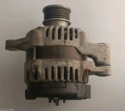 Opel Insignia A Generator/alternator 13579668
