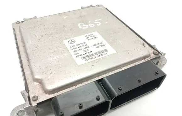 Mercedes-Benz C W204 Engine control unit/module A6519007500 A0064461540
