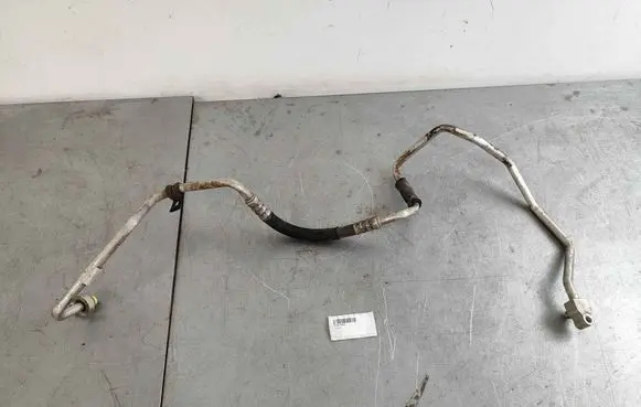 Jaguar F-Pace Air conditioning (A/C) pipe/hose C2Z10495