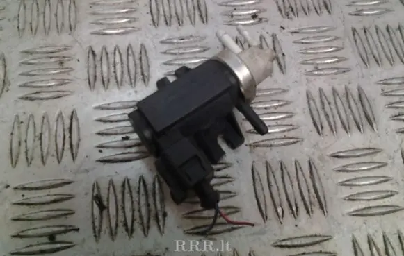 Skoda Fabia Mk1 (6Y) Turbo solenoid valve 1J0906627A