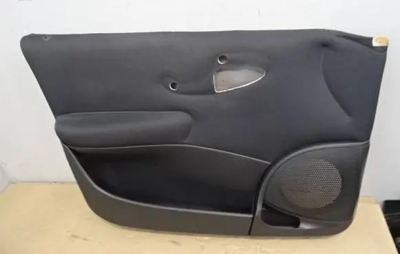 Fiat Punto (188) Front door card panel trim