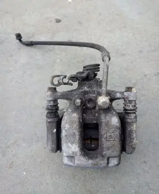 Opel Astra K Rear brake caliper