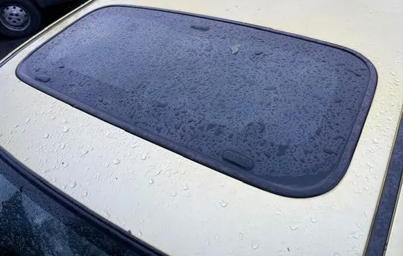 Sunroof set