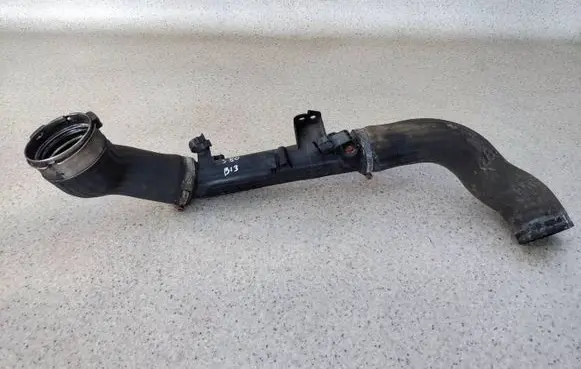 Volvo S80 Intercooler hose/pipe 31368609