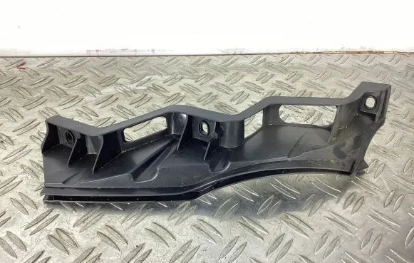 Audi A4 S4 B7 8E 8H Front bumper mounting bracket 3C0807890