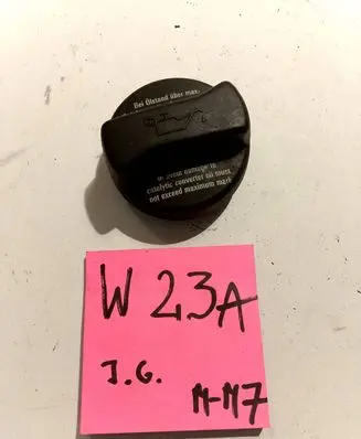 Volkswagen Golf IV Oil filler cap 879413166