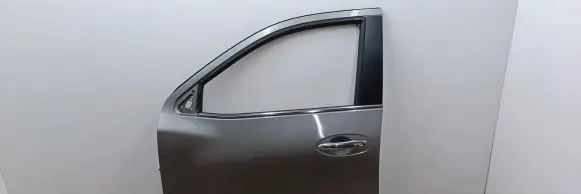 Renault Alaskan Front door