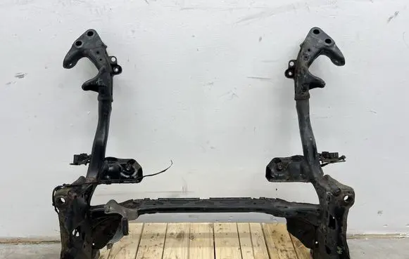 Audi A8 S8 D4 4H Front subframe MMAUTKO23751