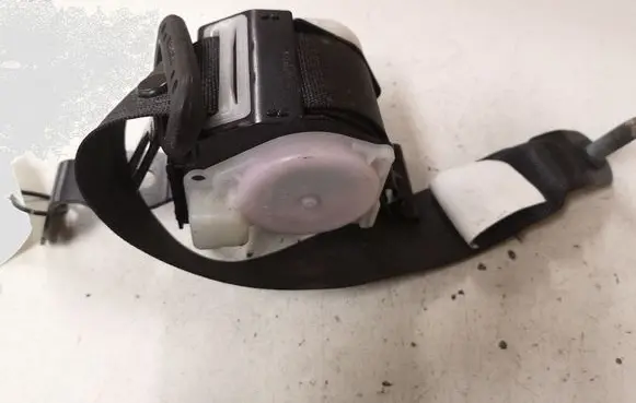 Opel Insignia A Rear seatbelt 13288436