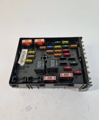 Volkswagen PASSAT B6 Fuse module 3c0937125