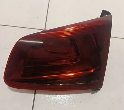 Volkswagen Touareg II Tailgate rear/tail lights 89090274 7P6945094C