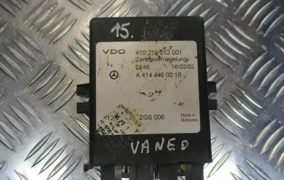 Mercedes-Benz Vaneo W414 Door central lock control unit/module A4144460016