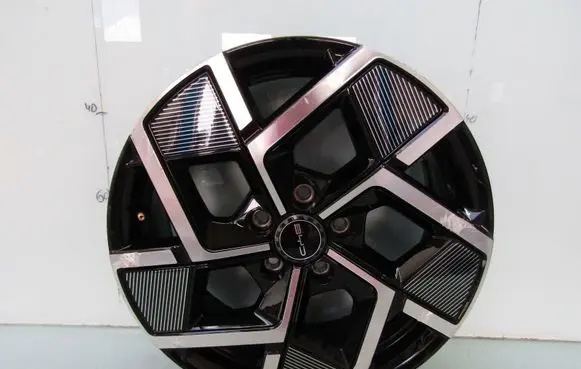 BYD Atto 3 R18 alloy rim 