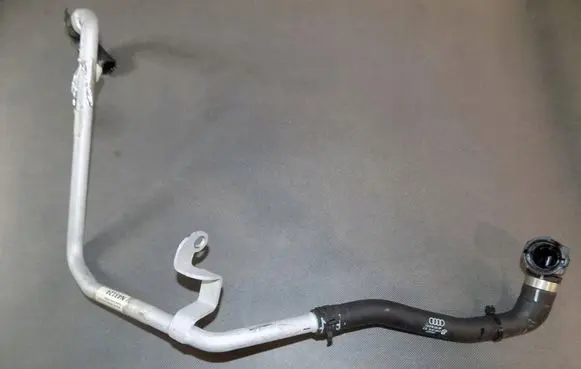 Audi A8 S8 D5 Engine coolant pipe/hose 4N0819270A