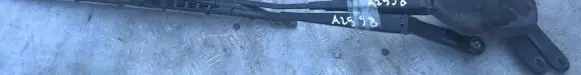 Peugeot 206 Front wiper blade arm