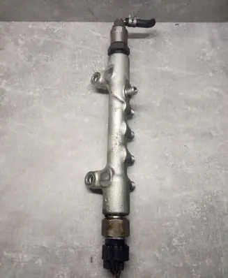 Lexus IS 220D-250-350 Fuel main line pipe 070010600252