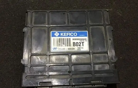 Hyundai Santa Fe Engine control unit/module 9544039620 b02t