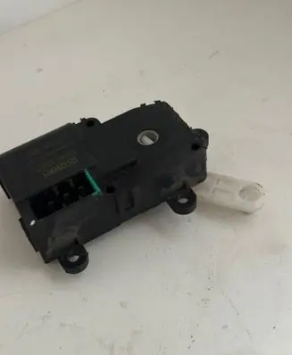 Chevrolet Captiva Air flap motor/actuator 830970