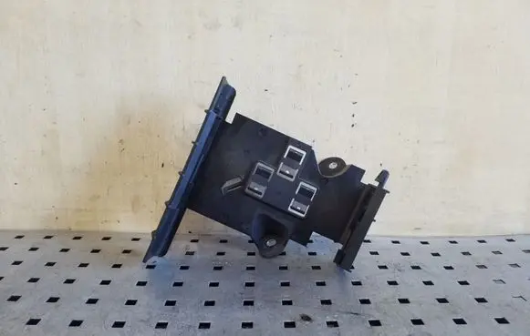 Skoda Octavia Mk3 (5E) Other engine bay part 5Q0906507F