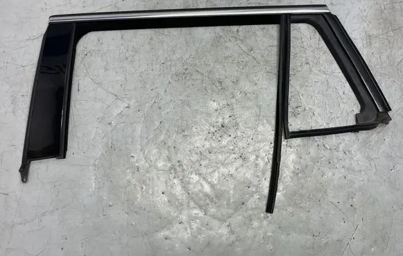 Opel Insignia A Rubber seal rear door window/glass 13256887