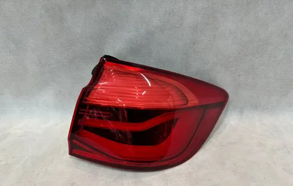 BMW 3 F30 F35 F31 Rear/tail lights H4737221006 2SD01214902