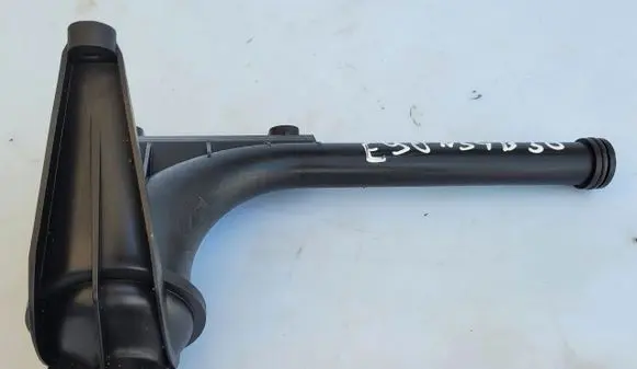 BMW 3 E90 E91 Oil sump strainer pipe 