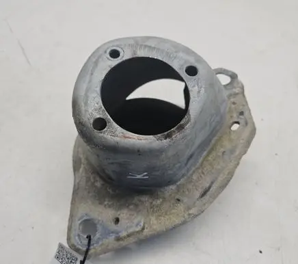 Volvo V70 Coil spring/strut mount 