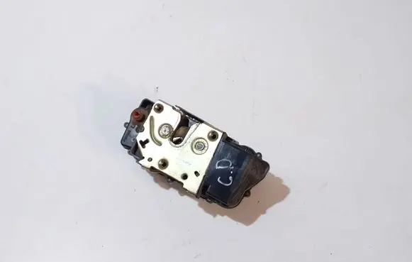 Citroen C5 Rear door lock 4166