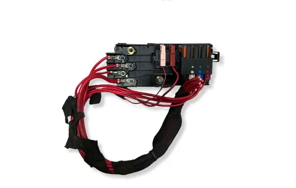 Mercedes-Benz ML W164 Fuse module A1645450201