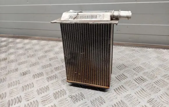 Audi Q7 4M Intercooler radiator 079145785H
