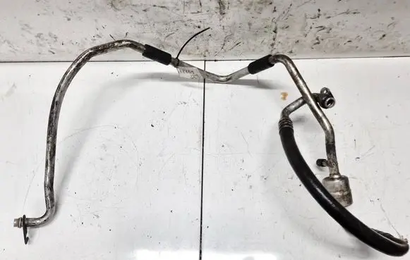 Peugeot 807 Air conditioning (A/C) pipe/hose