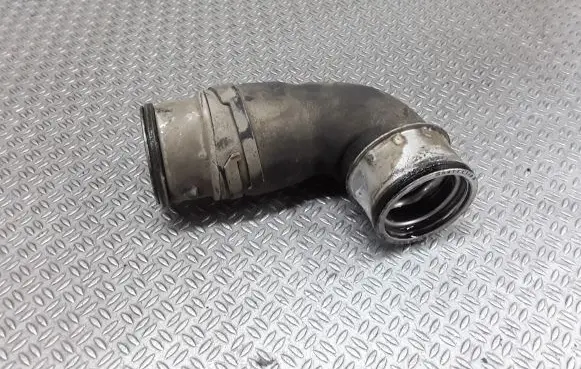 Volkswagen Golf V Intercooler hose/pipe